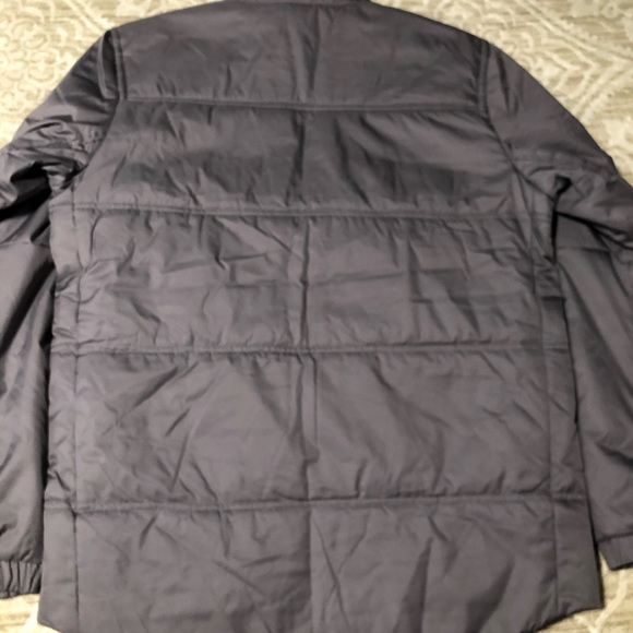 Nike Men’s Synthetic-Fill Reversible Jacket - Picture 8 of 9